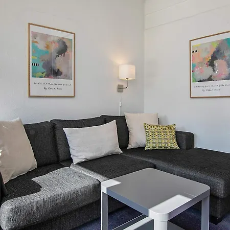 Semesterbostad 4 Star In Vaeggerlose