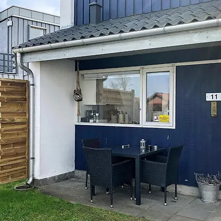 Modern Oasis In Marielyst-by Traum Bøtø By