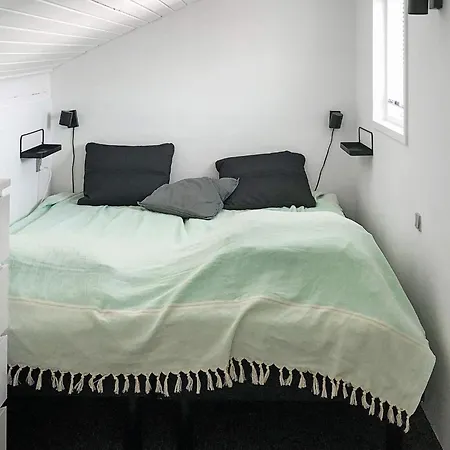 Semesterbostad 4 Star In Vaeggerlose