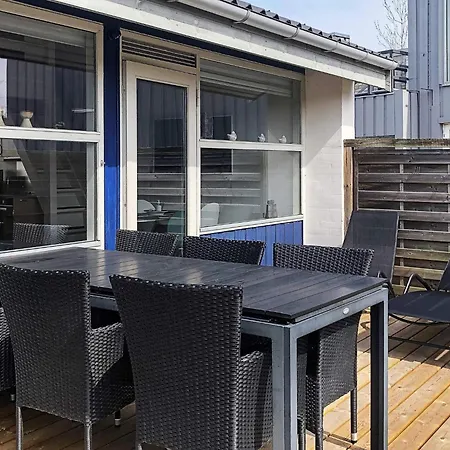 4 Star Holiday Home In Vaeggerlose * Bøtø By